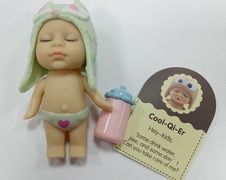 Infant doll, пупсик резиновый, в шапочке, с бутылочкой, коробка