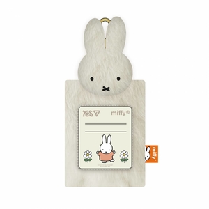 Бейдж меховой вертикальный, 9х12 см, с карабином Miffy Toy 708761 Yes